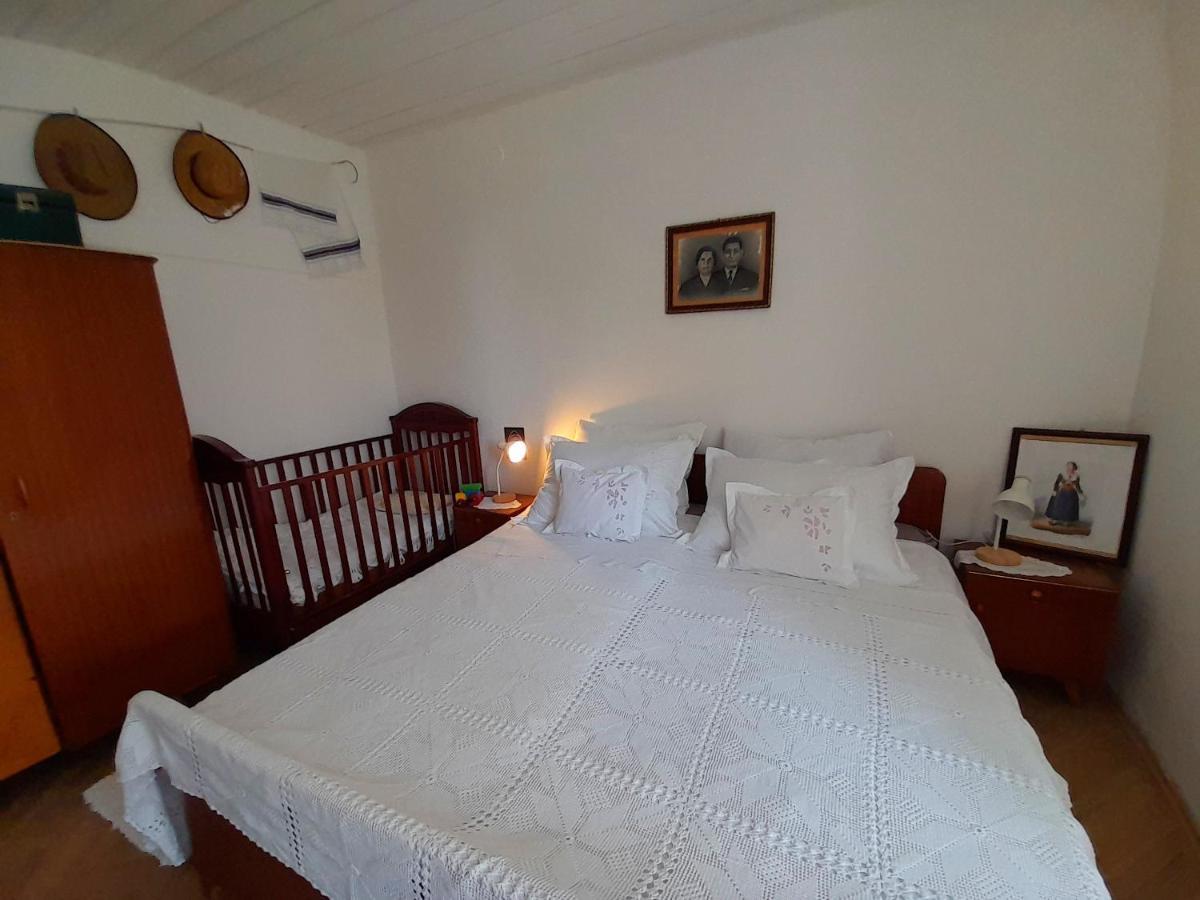 Dida Roko, Rustikalni Apartman S Terasom คาชเตลา ภายนอก รูปภาพ
